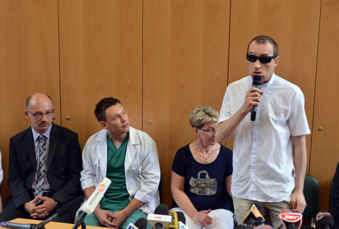 przeszczep twarzy pacjent wyszedl do domu (15)