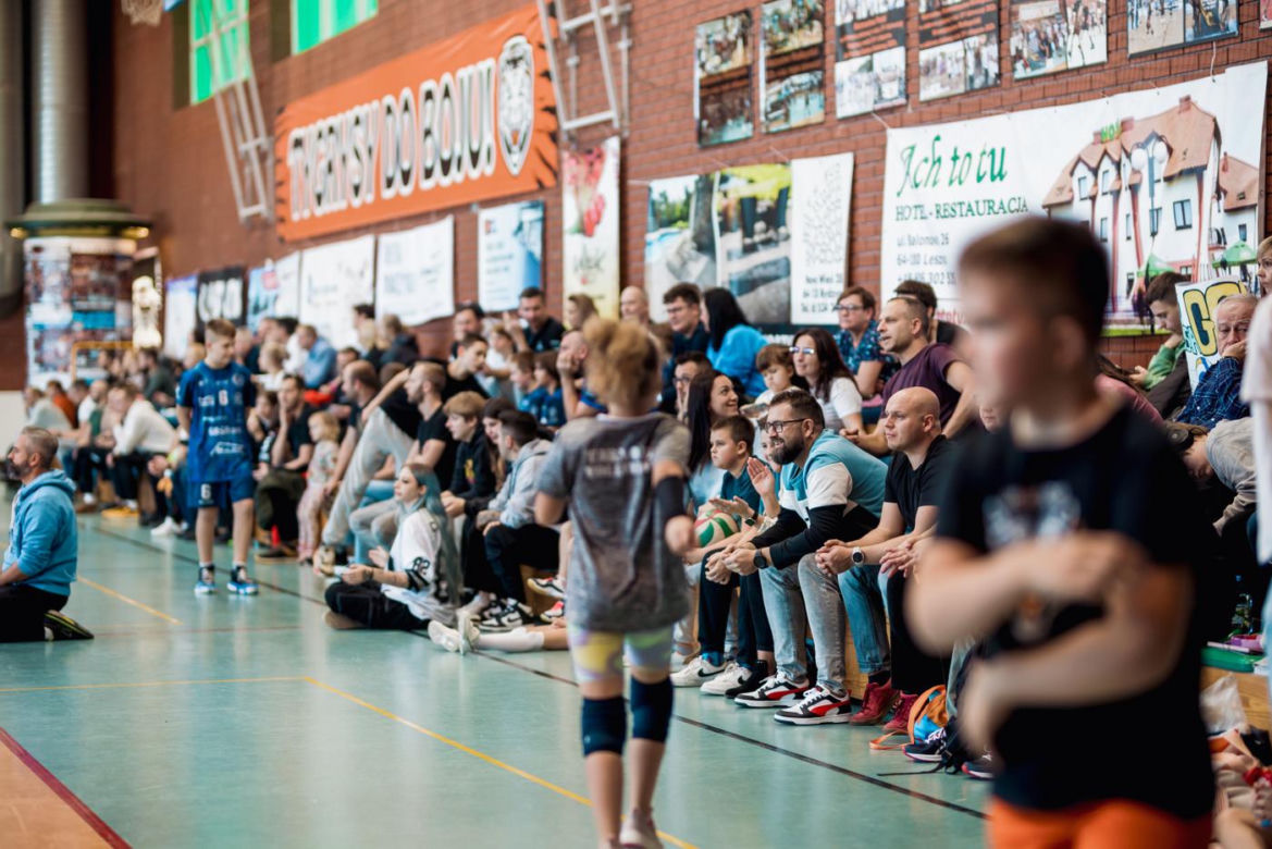  Turniej Singli i Rzucanki Siatkarskiej w Lesznie