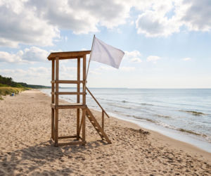 Sinice Niechorze 16.07. Czy w Niechorzu można się dzisiaj kąpać? Flaga, warunki pogodowe