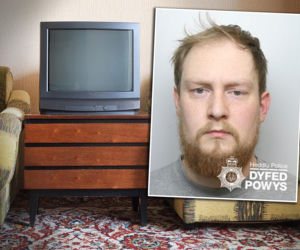 Rzucił małą córeczką w telewizor! Ciężko ranną nakrył kołdrą i wyszedł z domu