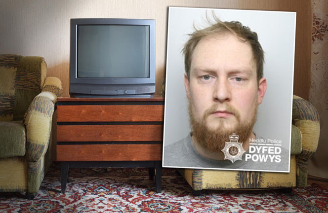 Rzucił małą córeczką w telewizor! Ciężko ranną nakrył kołdrą i wyszedł z domu