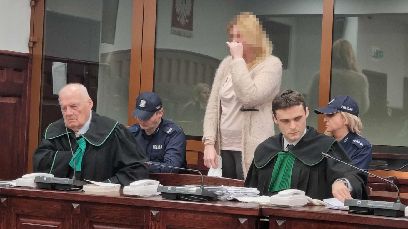 Stanęła przed sądem za próbę zabójstwa. Poszkodowany uciekł z sali rozpraw