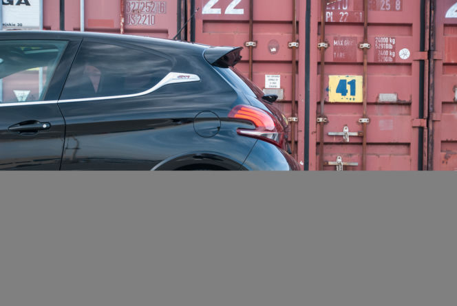 Peugeot 208 GTi 1.6 THP 208 KM
