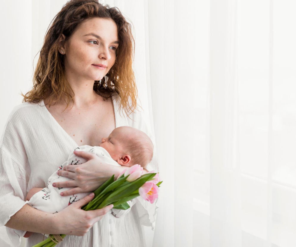 Czwarty trymestr bywa dużym wyzwaniem. Sprawdź, jak przygotować się na pierwsze tygodnie po porodzie