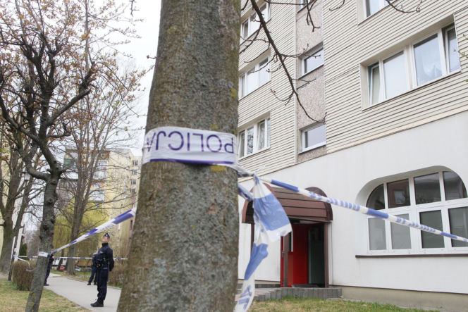 Śmierć seniorów w bloku. Wnuk w szpitalu. „Nikt by się tego nie spodziewał”