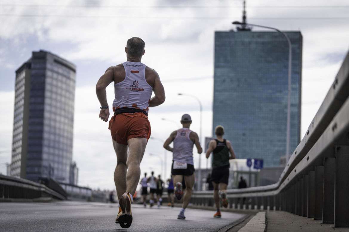 Cała Warszawa będzie żyła bieganiem. Przed nami trzy dni sportowych emocji podczas 48. Maratonu Warszawskiego