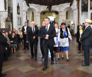 RELACJA NA ŻYWO - POGRZEB ABP. GOCŁOWSKIEGO.