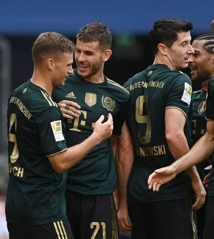 Piłkarz Bayernu musi iść do więzienia
