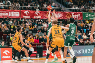 Legia Kosz wygrała 100:93 z Treflem Sopot! Kolejne zwycięstwo na wyjeździe