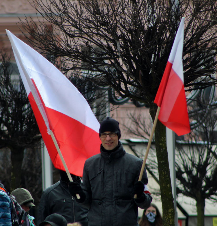 Marsz o wolność w Katowicach. Tak wyglądał liczny protest antycovidowców 