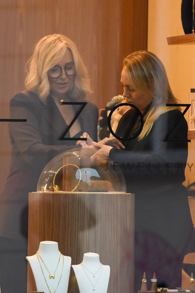 Agata Młynarska na zakupach u jubilera