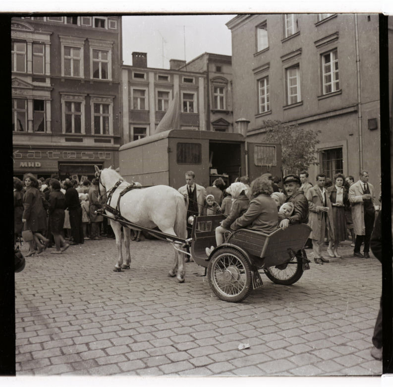Winobranie w Zielonej Górze w latach 1963-1973. Oto jak bawiono się podczas największego Święta Wina w Polsce