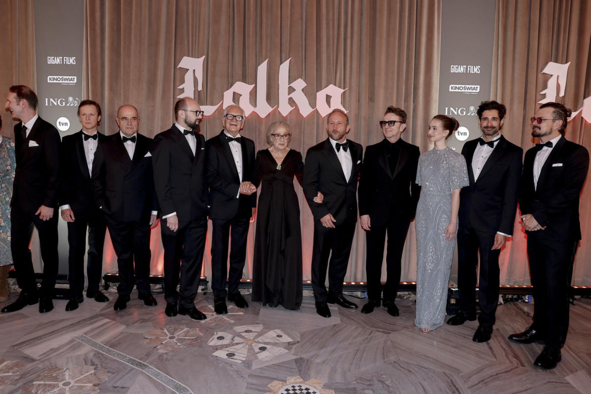 Nowacka, Cienkowska i Trzaskowski obejrzeli "Lalkę". Premiera w Teatrze Wielkim