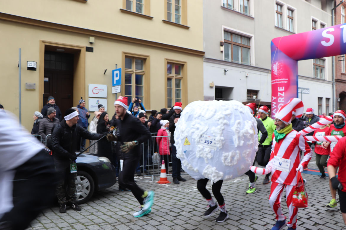 22. Festiwal Biegów św. Mikołajów. Szczytny cel i wspólna zabawa. To było niezwykłe wydarzenie