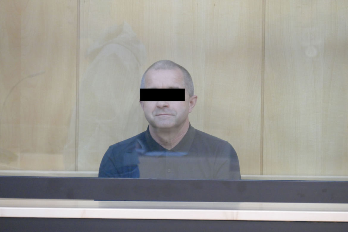 Zazdrosny mąż zadźgał moją kochankę i chciał mnie zabić