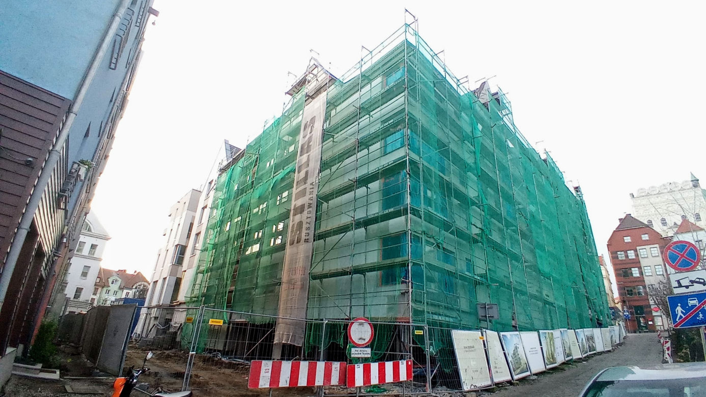 Budowa hotelu na Podzamczu - listopad 2020