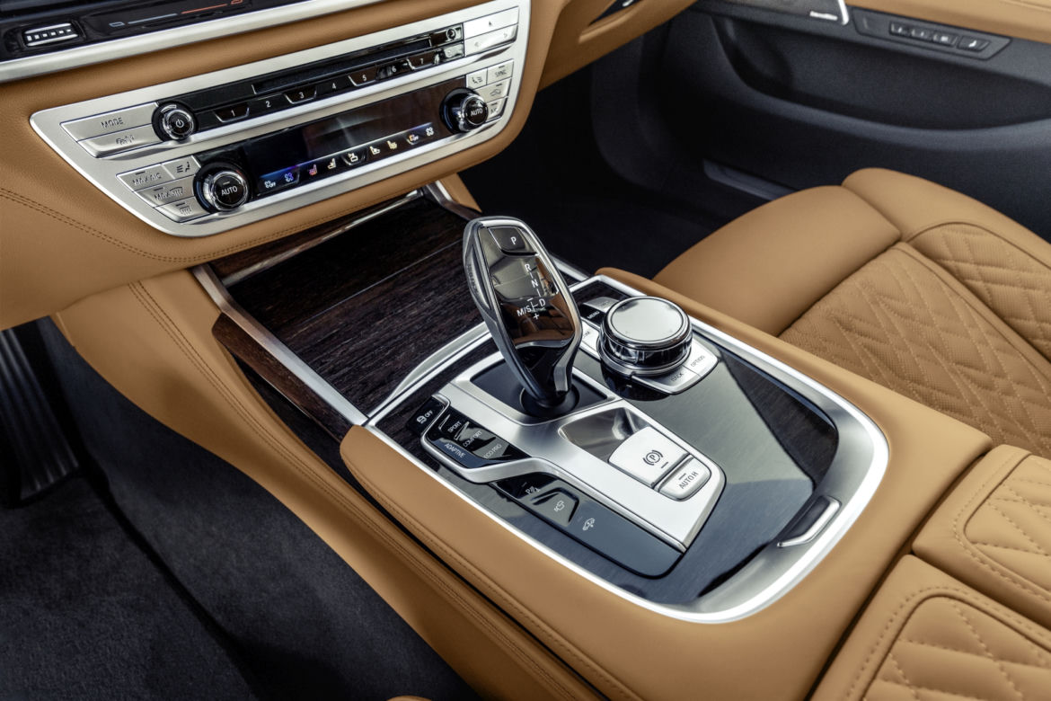 Nowe BMW Serii 7 (FL, 2020)