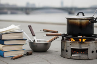 Kucharz z namiotu podbił rynek. Dlaczego woli ulicę niż powrót do normalności?