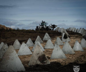 Cztery lata pełnoskalowej wojny na Ukrainie. Dr Kozubel: „Bolesny kompromis będzie końcem kariery politycznej Zełenskiego”