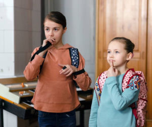 O mnie się nie martw 4 sezon odc. 4. Helenka (Maja Kwaśny), Oliwka (Oliwia Dąbrowska)