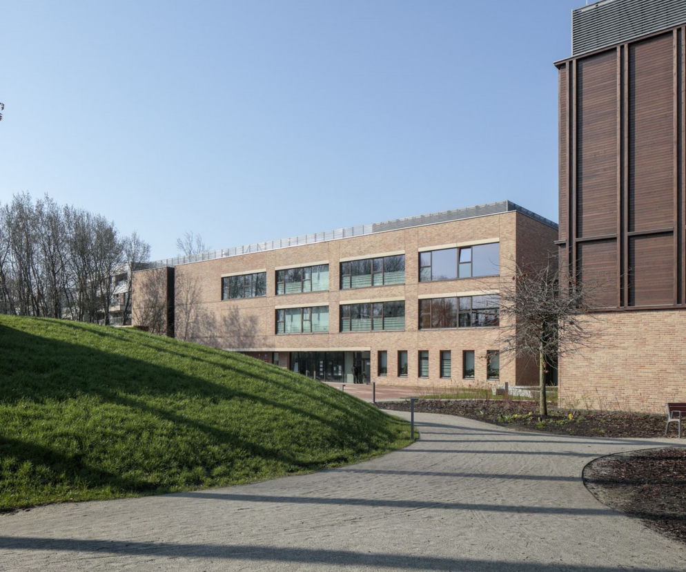 Grand Prix Nagrody Architektonicznej Prezydenta Warszawy 2021 dla podstawówki na Wilanowie