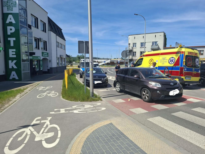 Wypadek na Hutniczej w Starachowicach. Są poszkodowani