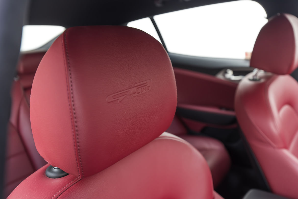 Kia Stinger 2.0 T-GDI 245 KM 8AT RWD GT Line