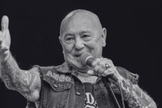 Zmarł Angry Anderson, wokalista Rose Tattoo i legenda australijskiego hard rocka. Miał 79 lat