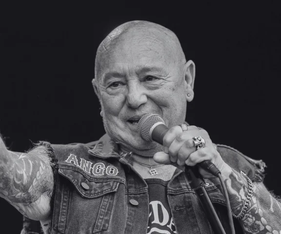 Nie żyje Angry Anderson. Legendarny wokalista Rose Tattoo miał 79 lat
