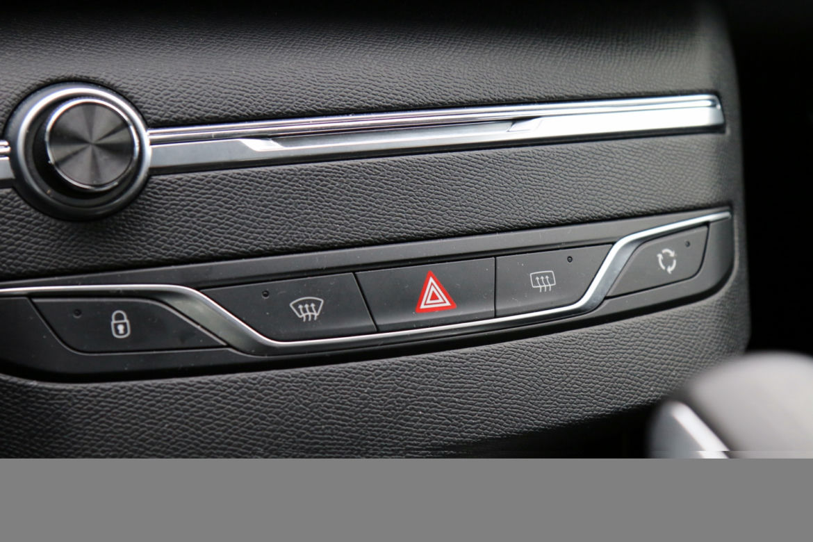 Peugeot 308 1.2 PureTech 110 KM Active