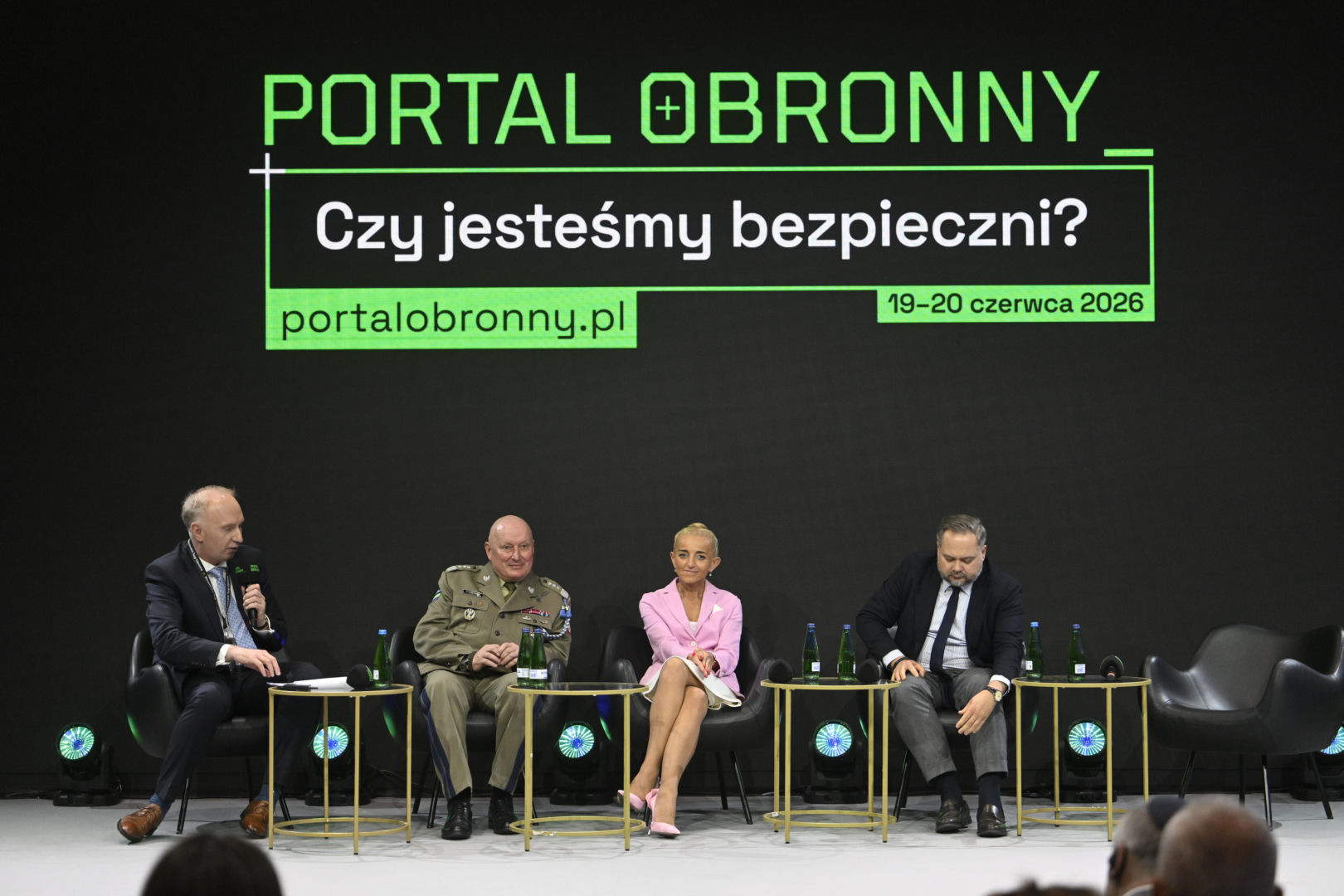 Warszawskie Targi Obronne. Scena Biała Sesja plenarna: Czy jesteśmy gotowi?