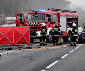 Koszmarny wypadek na DK3 pod Wolinem. Nie żyje młody mężczyzna