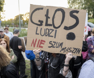 Protest w Piasecznie przeciwko Data Center