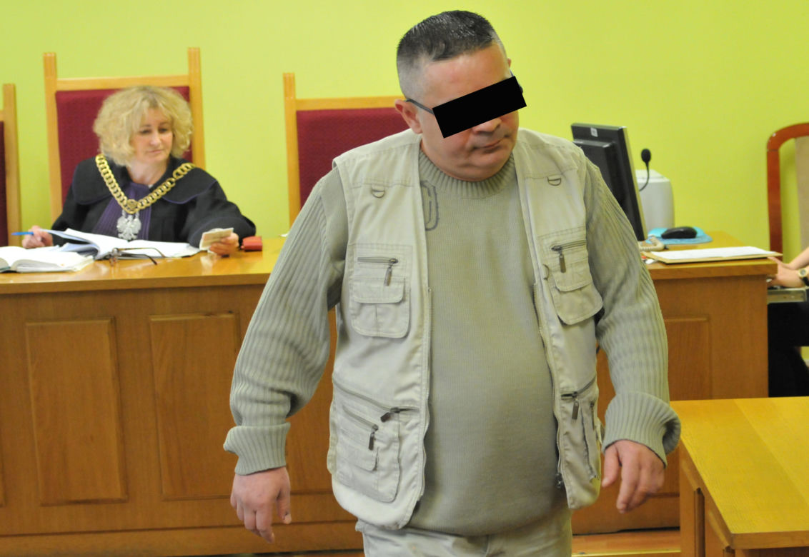Wyzywał posłankę PO, ma zapłacić 10 000 zł
