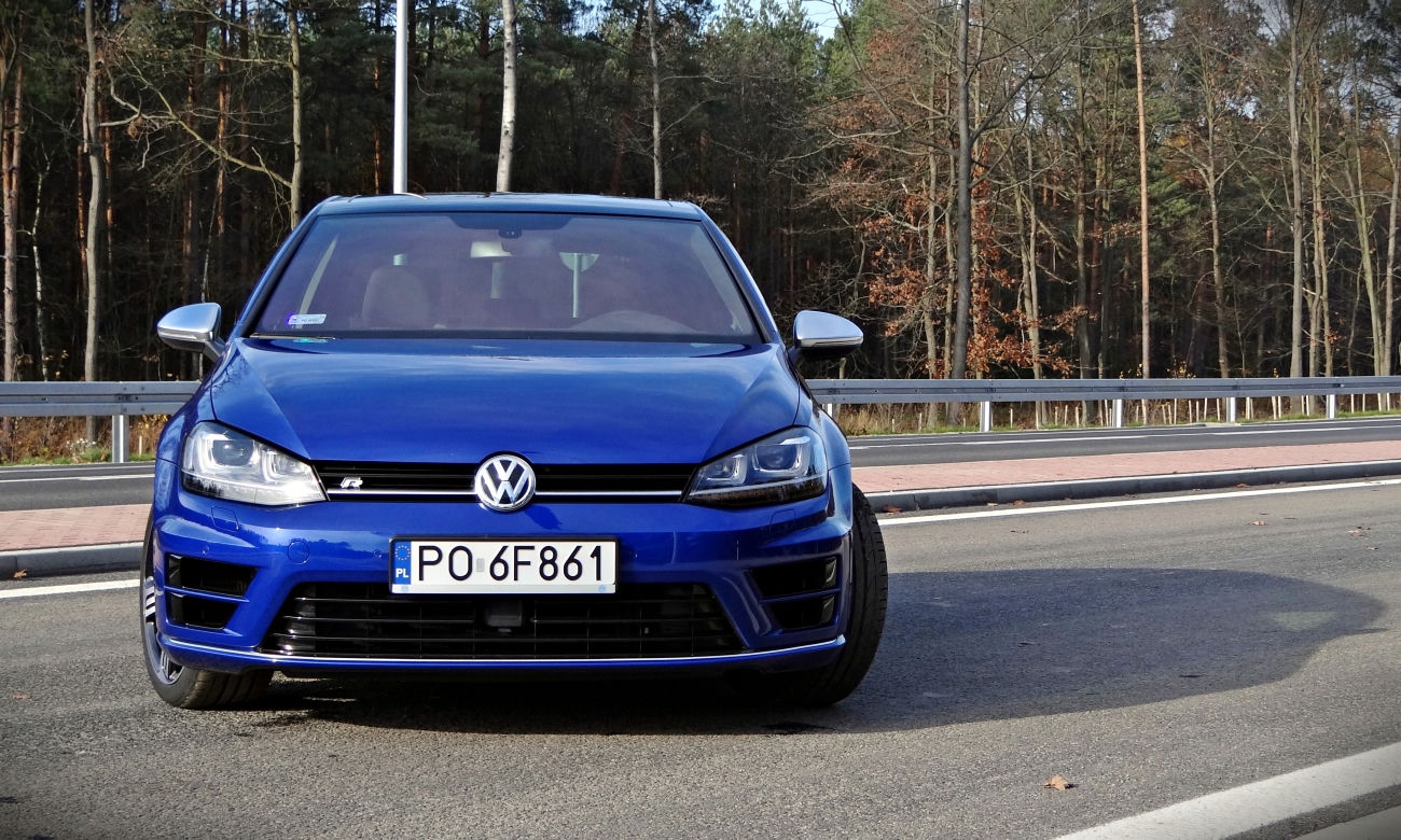 Volkswagen Golf R 2.0 TSI 300 KM
