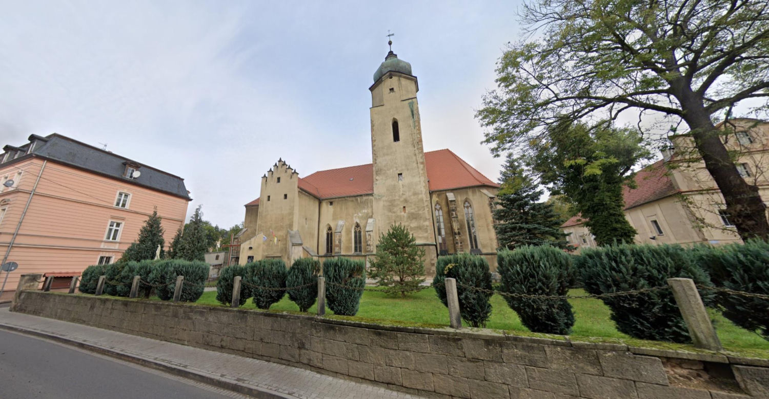 To miasto na Dolnym Śląsku ma najmniejszą powierzchnię. Leży w pobliżu wygasłych wulkanów 