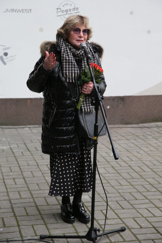 Tym muralem oddano hołd pamięci Ireny Kwiatkowskiej. Aktorka miała wielkie marzenie przed śmiercią