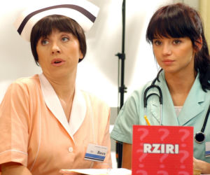 W serialu grali m.in. Anna Przybylska, Katarzyna Cichopek, Joanna Koroniewska, Krzysztof Kowalewski, Hanna Śleszyńska, Paweł Wawrzecki i Piotr Gąsowski.