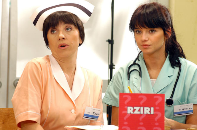 W serialu grali m.in. Anna Przybylska, Katarzyna Cichopek, Joanna Koroniewska, Krzysztof Kowalewski, Hanna Śleszyńska, Paweł Wawrzecki i Piotr Gąsowski.