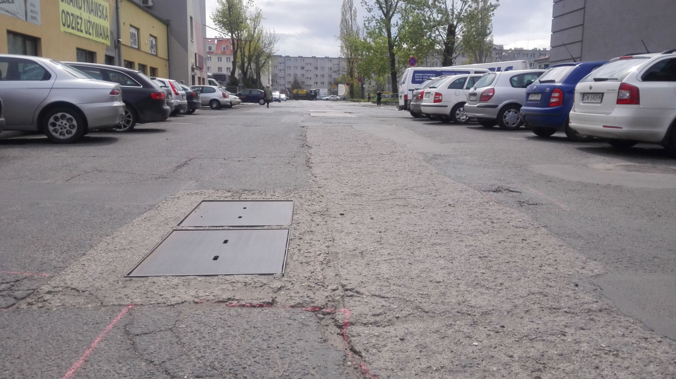 Tak wyglądają drogi we Wrocławiu po zimie