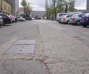 Tak wyglądają drogi we Wrocławiu po zimie