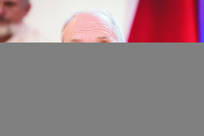 To wojsko doprowadziło do katastrofy. Macierewicz przyznał jej rację? Zpłacił