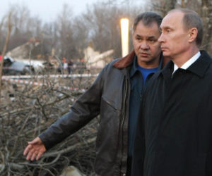 Putin na miejscu katastrofy w Smoleńsku 