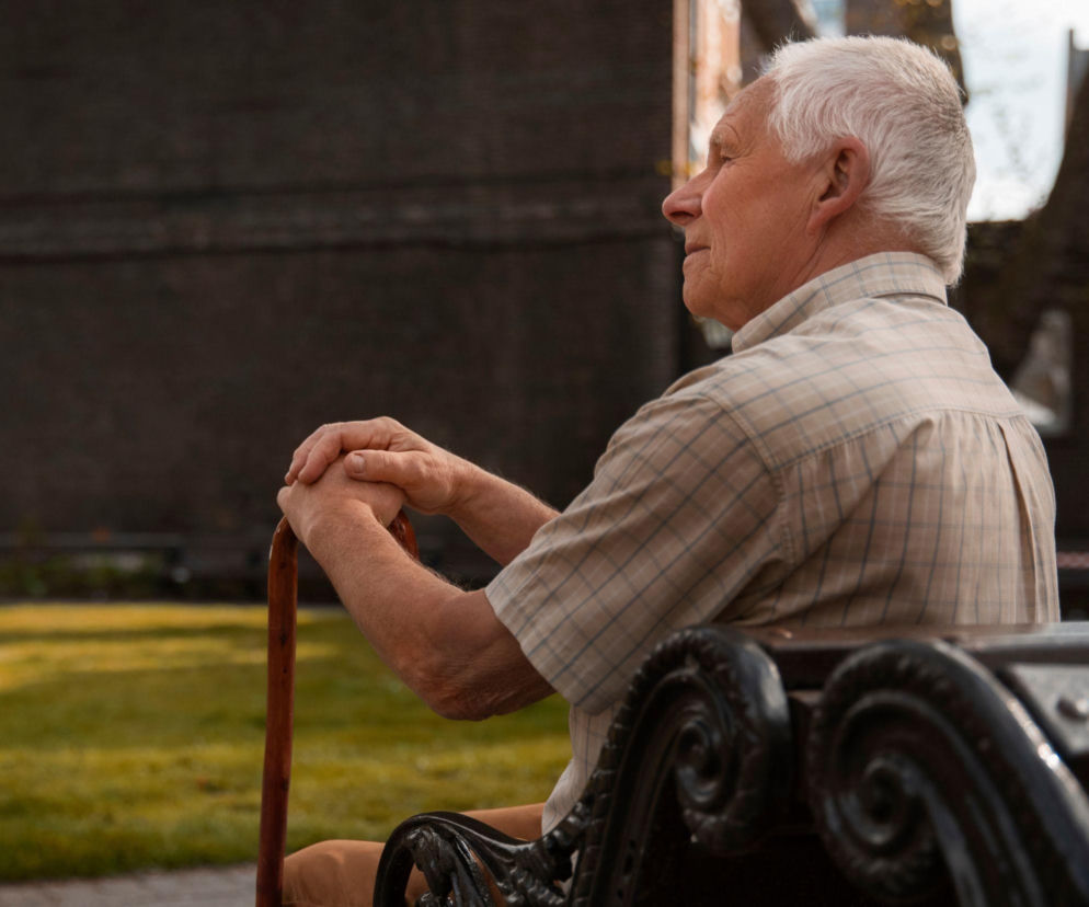 Ta grupa emerytów dostanie dodatkowe 550 złotych. Wyższe świadczenie już od 1 marca!