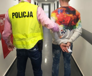 Nocne pragnienie na stacji. Nie dostał alkoholu na zeszyt, więc zrobił TO!