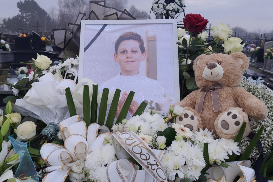 Tak wygląda grób Nikodema Mareckiego dwa dni po pogrzebie