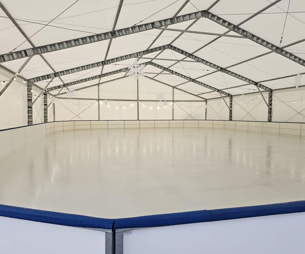 Starachowice stawiają nowe kryte lodowisko! Trwa poszukiwanie sponsora tytularnego – Bilety mogą kosztować tylko 5 zł