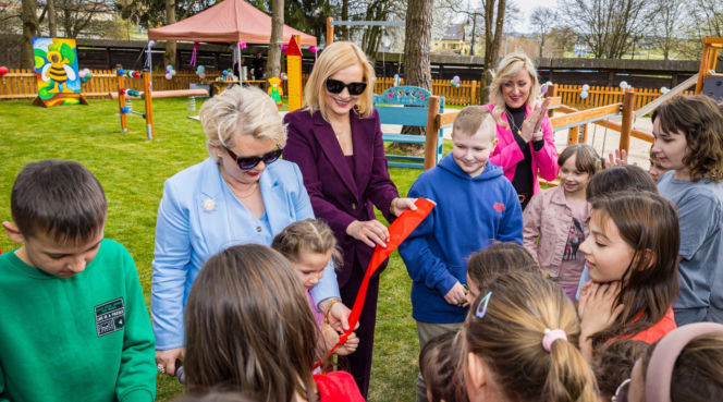Świętokrzyskie ma nowy hit dla rodzin. Plac zabaw w skansenie Tokarnia
