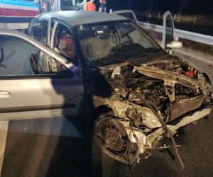 Chciał popełnić samobójstwo, uciekał przed policją, zginął. Wypadek pod Lesznem