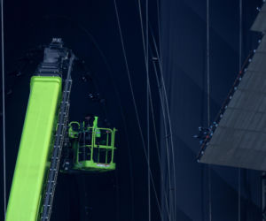 Scena Sylwestra z Dwójką TVP w trakcie budowy